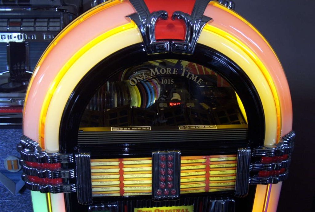 BLACK OYNX WURLITZER OMT CD JUKEBOX