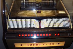 LEISURE ROCKET 88 CD JUKEBOX